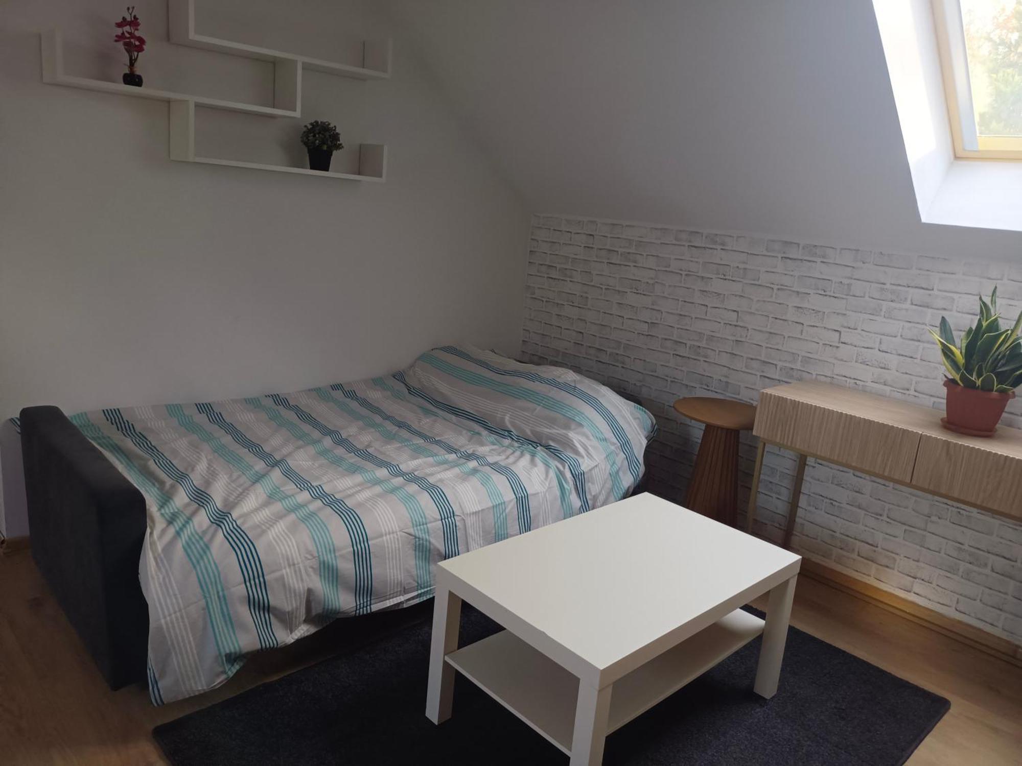 Sunny Grey Apartment *